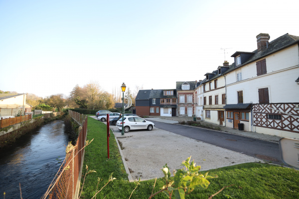 Offres de vente Maison de village Pont-l'Évêque 14130